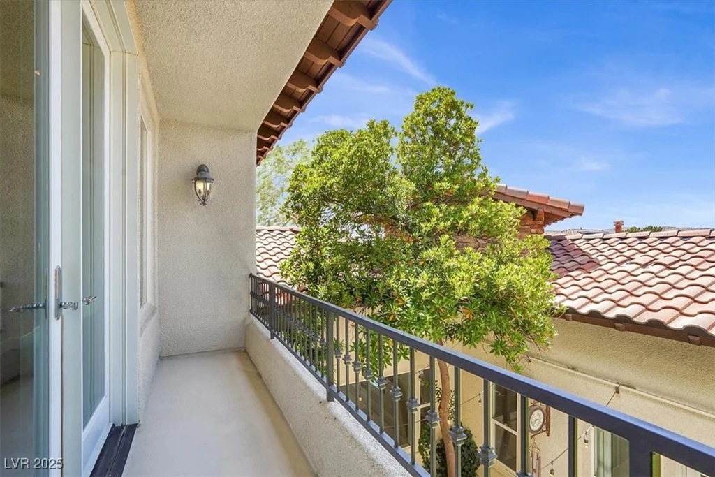 628 Chervil Valley, Las Vegas, NV 89138