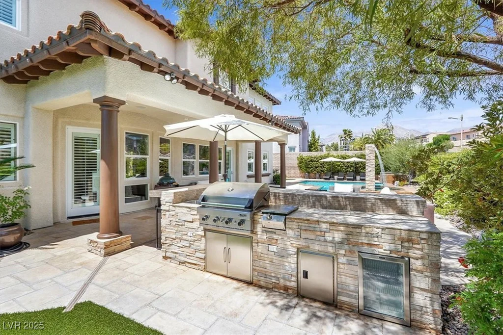 628 Chervil Valley, Las Vegas, NV 89138