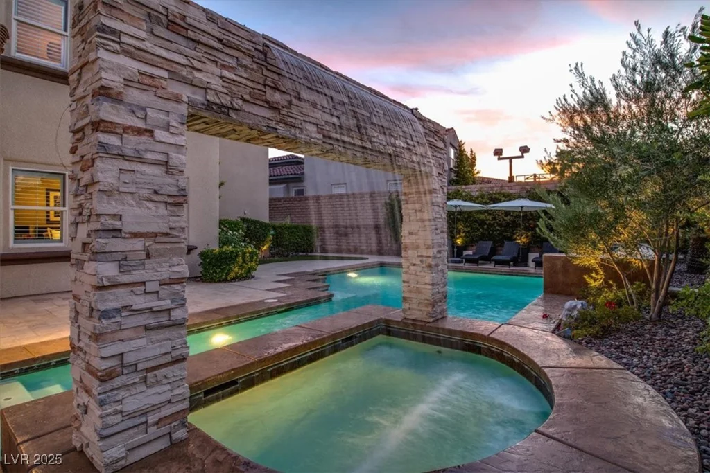 628 Chervil Valley, Las Vegas, NV 89138