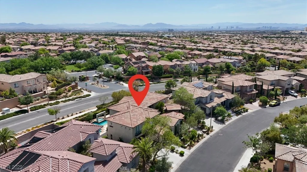 628 Chervil Valley, Las Vegas, NV 89138