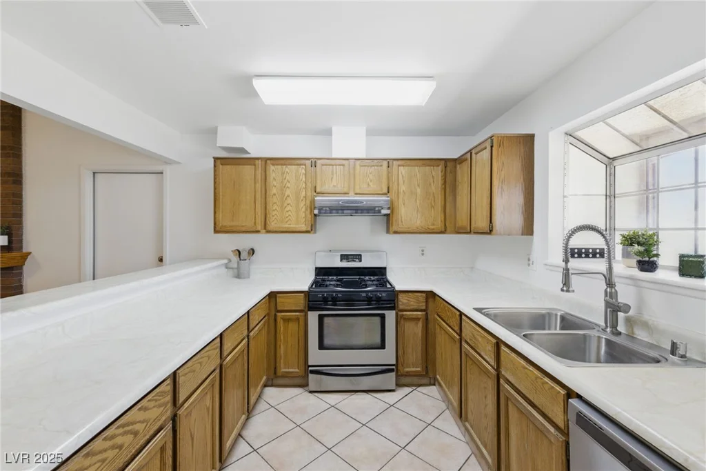 4409 Red Coach, North Las Vegas, NV 89031