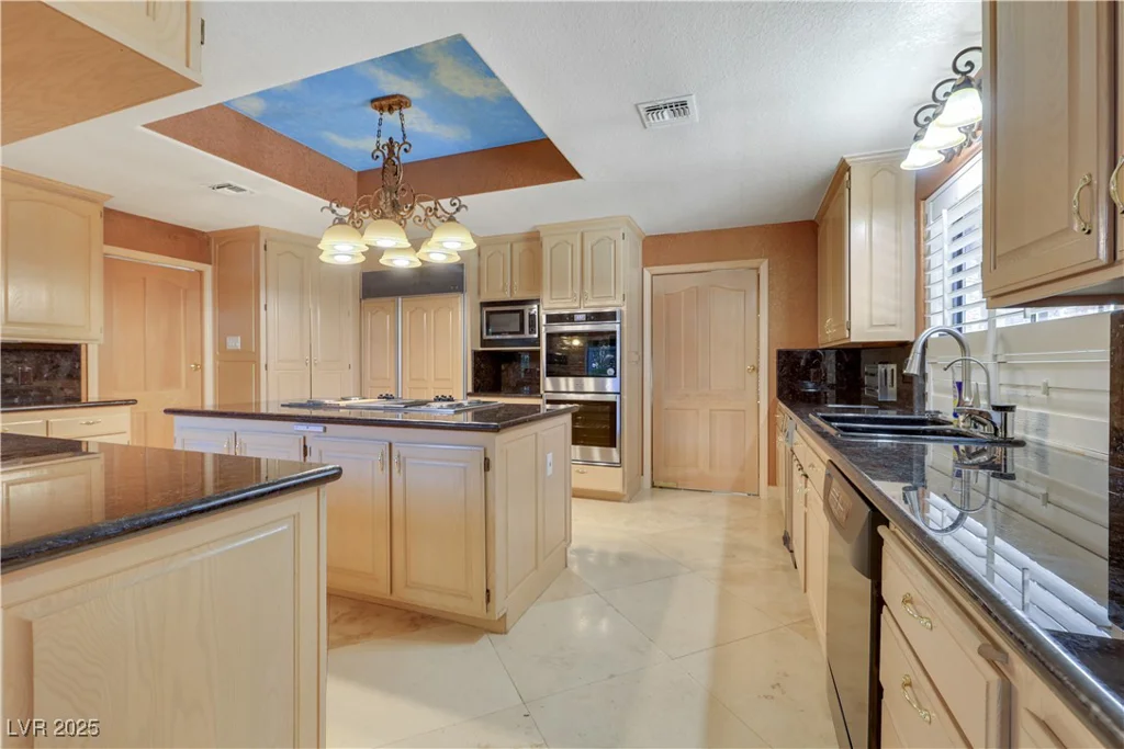 1931 Pago, Las Vegas, NV 89117