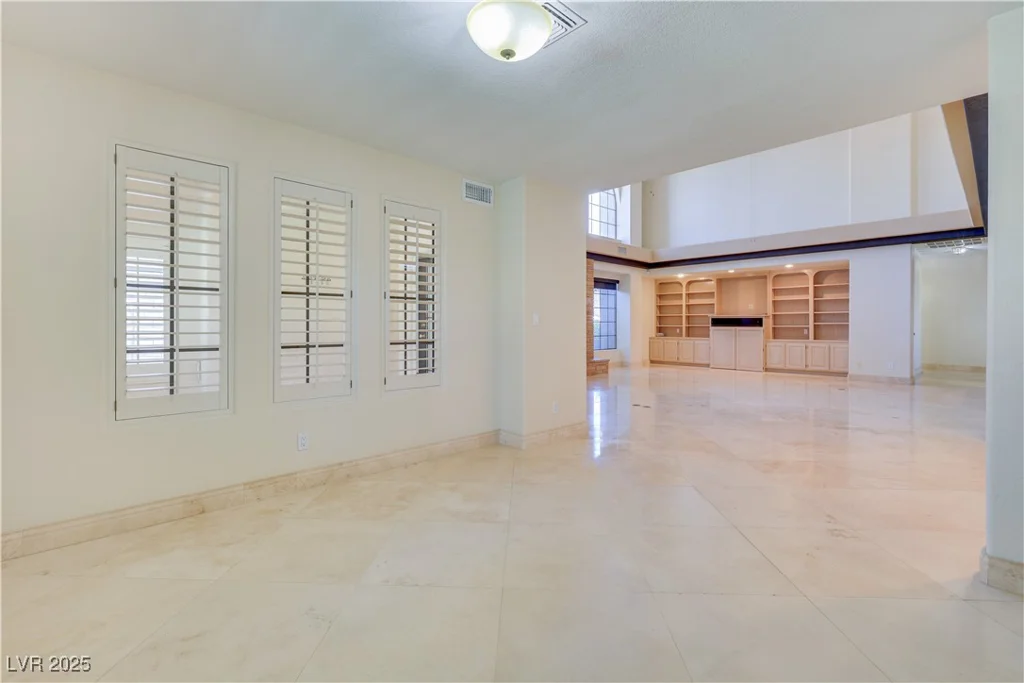 1931 Pago, Las Vegas, NV 89117