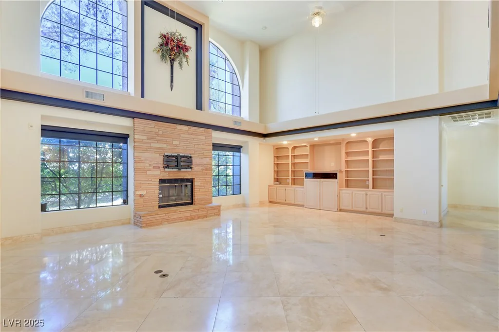 1931 Pago, Las Vegas, NV 89117