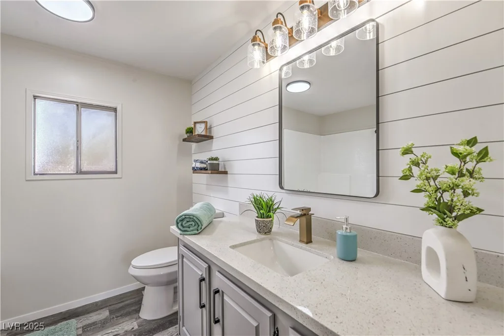 1350 White, Pahrump, NV 89060