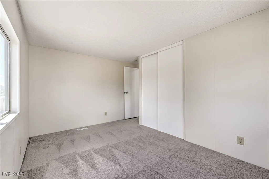 1350 White, Pahrump, NV 89060