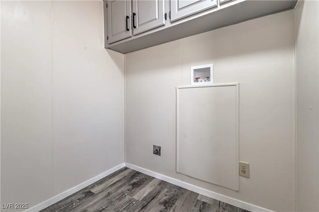 1350 White, Pahrump, NV 89060