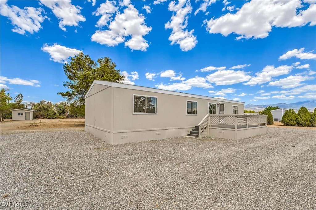 1350 White, Pahrump, NV 89060