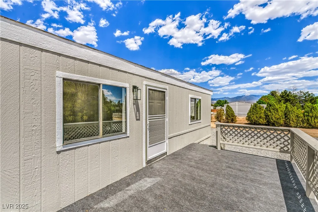 1350 White, Pahrump, NV 89060