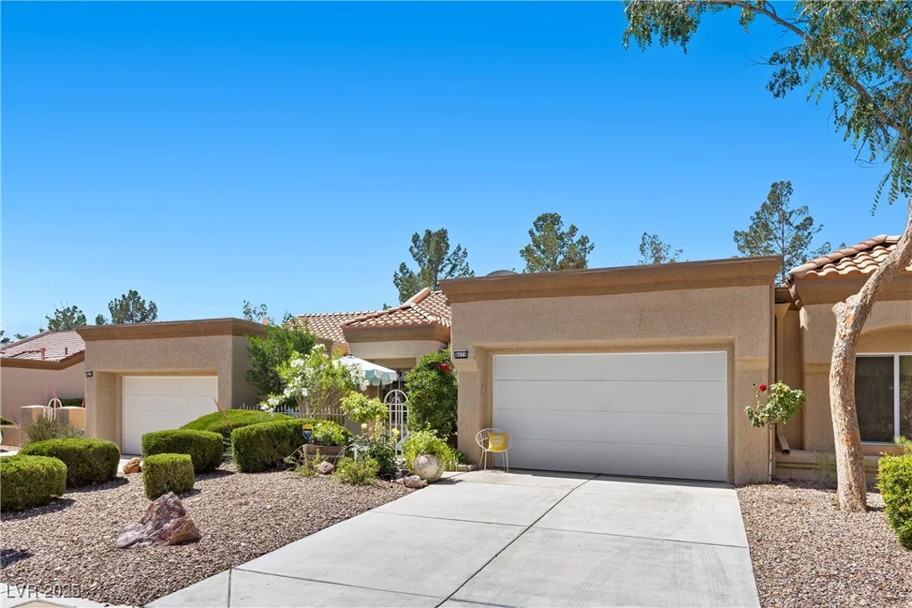 8629 Prairie Hill, Las Vegas, NV 89134