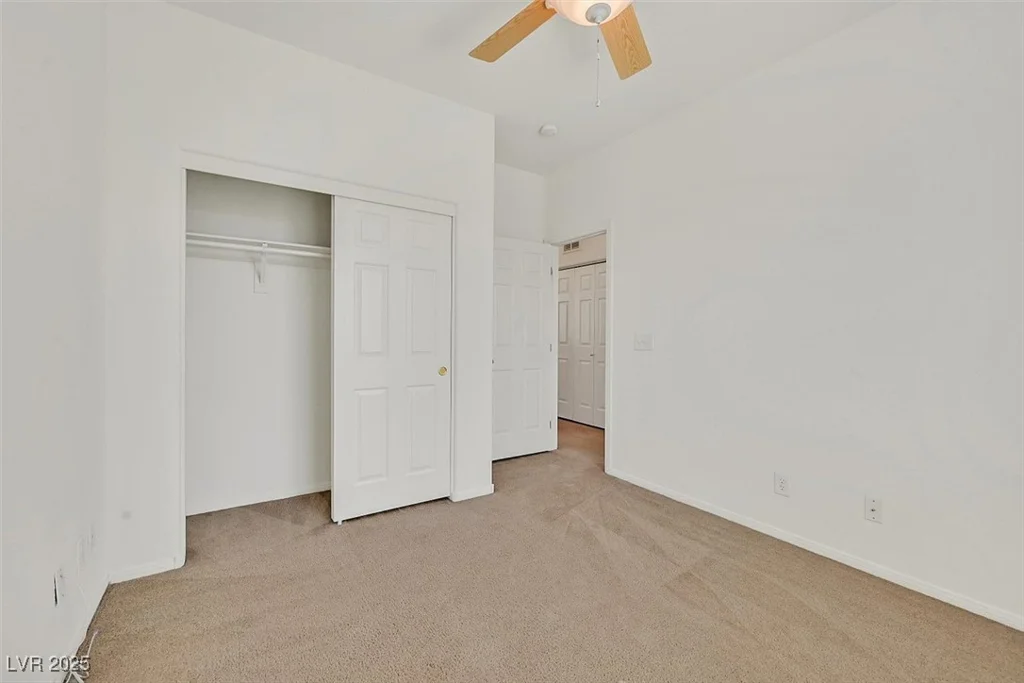 10162 Sunshine Village, Las Vegas, NV 89183