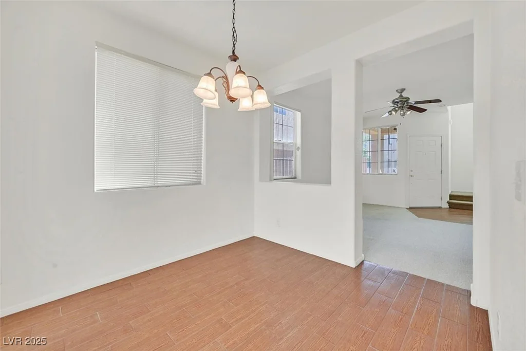 10162 Sunshine Village, Las Vegas, NV 89183