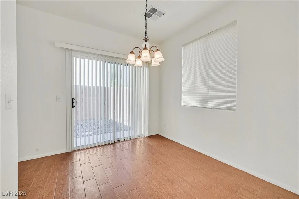 10162 Sunshine Village, Las Vegas, NV 89183