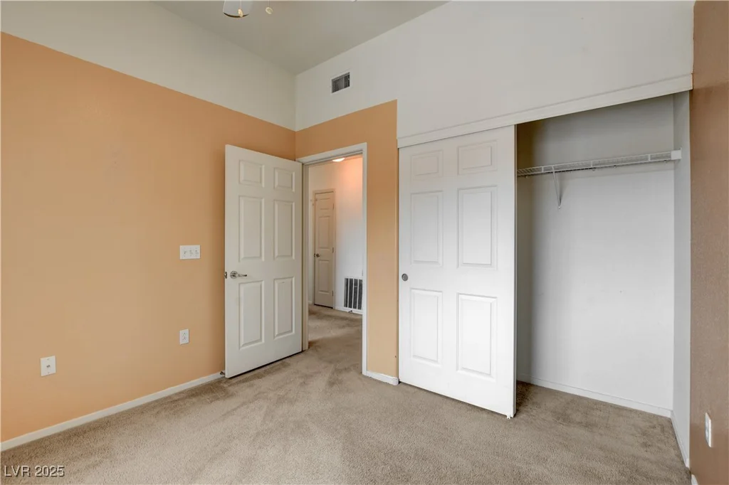 9303 Gilcrease, Las Vegas, NV 89149