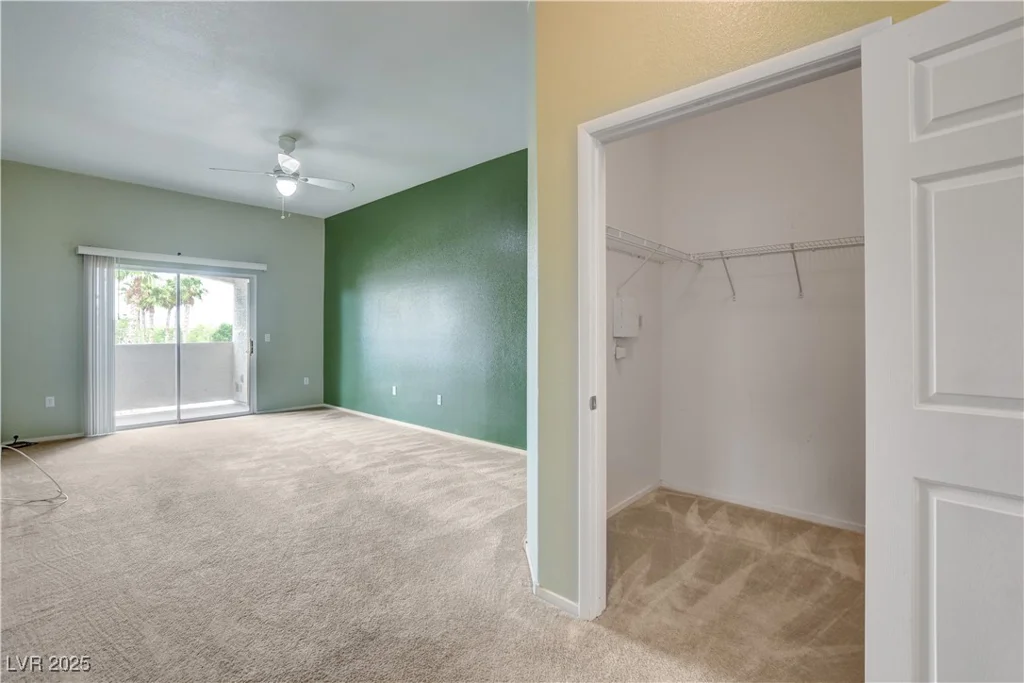 9303 Gilcrease, Las Vegas, NV 89149