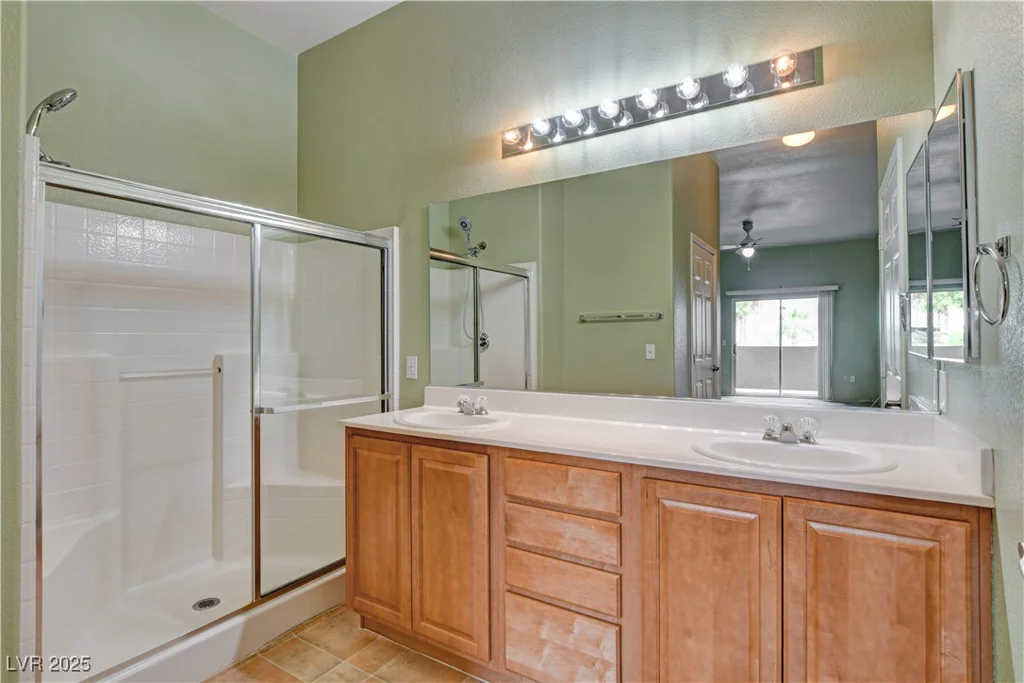 9303 Gilcrease, Las Vegas, NV 89149