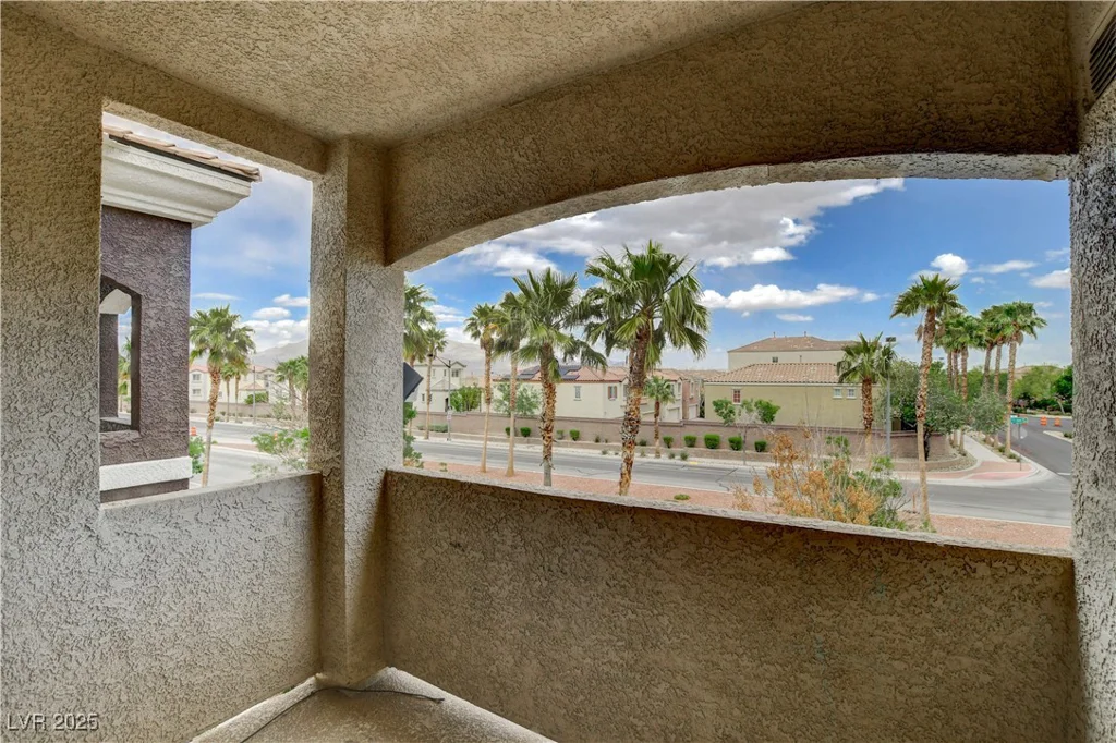 9303 Gilcrease, Las Vegas, NV 89149