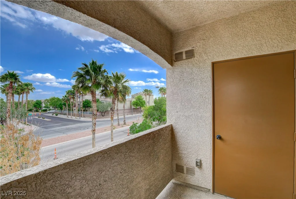 9303 Gilcrease, Las Vegas, NV 89149