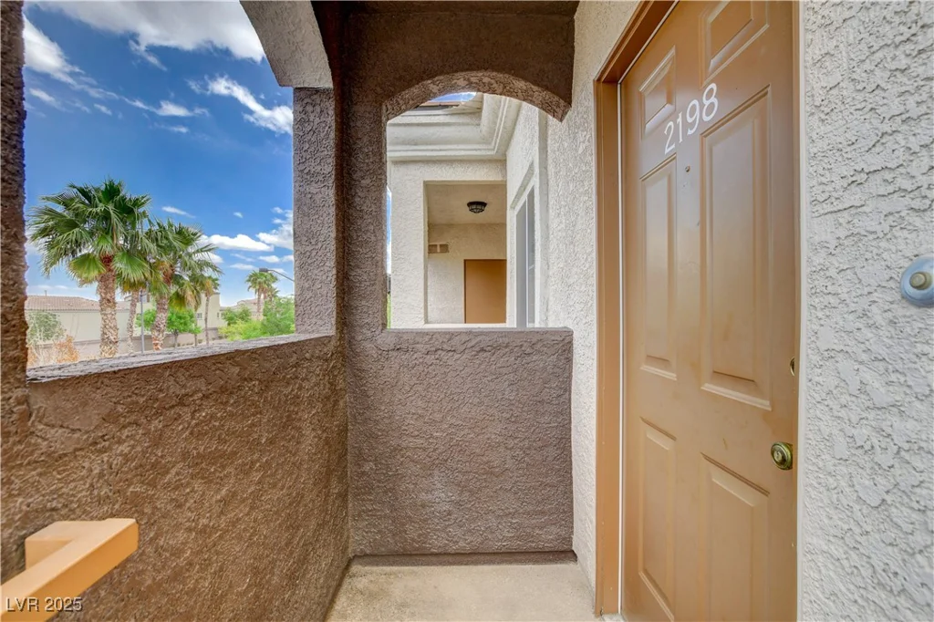 9303 Gilcrease, Las Vegas, NV 89149