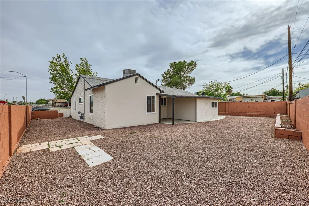 1829 Saint Louis, Las Vegas, NV 89104