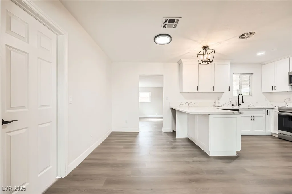 1829 Saint Louis, Las Vegas, NV 89104