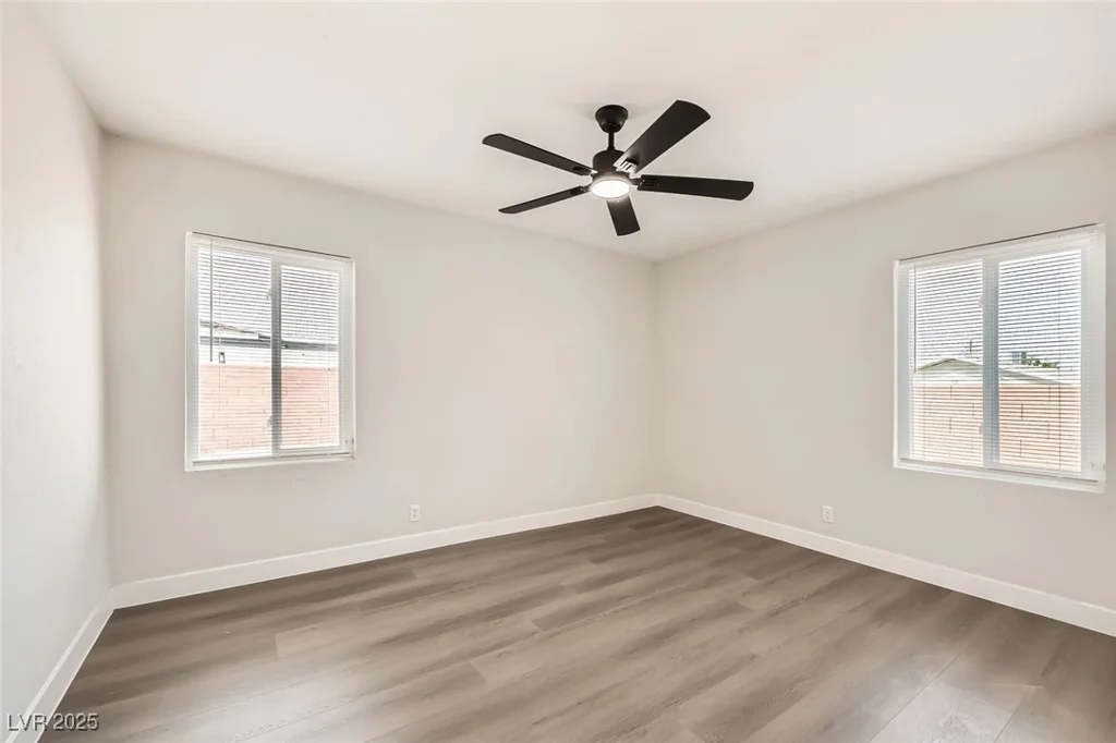 1829 Saint Louis, Las Vegas, NV 89104