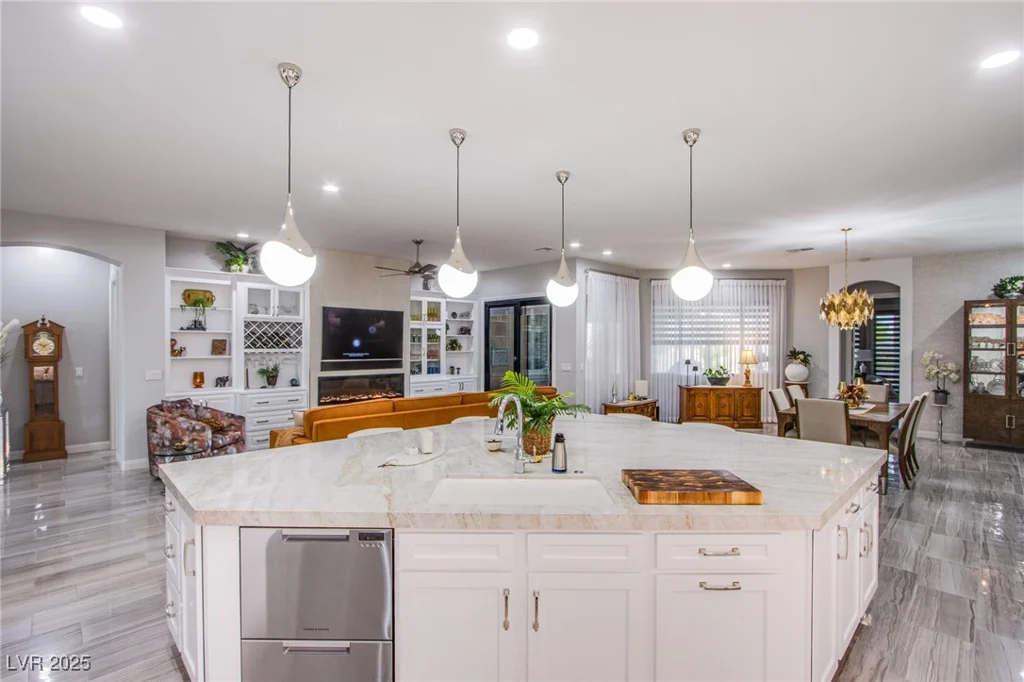 6060 Conquistador, Las Vegas, NV 89149