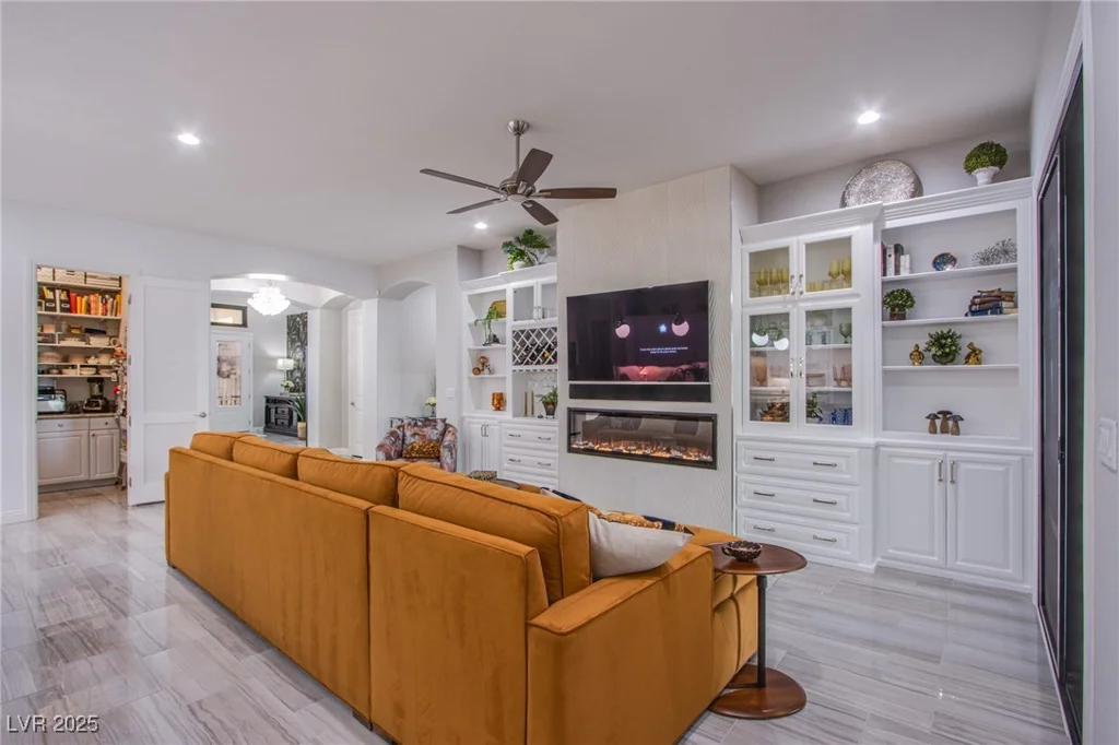 6060 Conquistador, Las Vegas, NV 89149