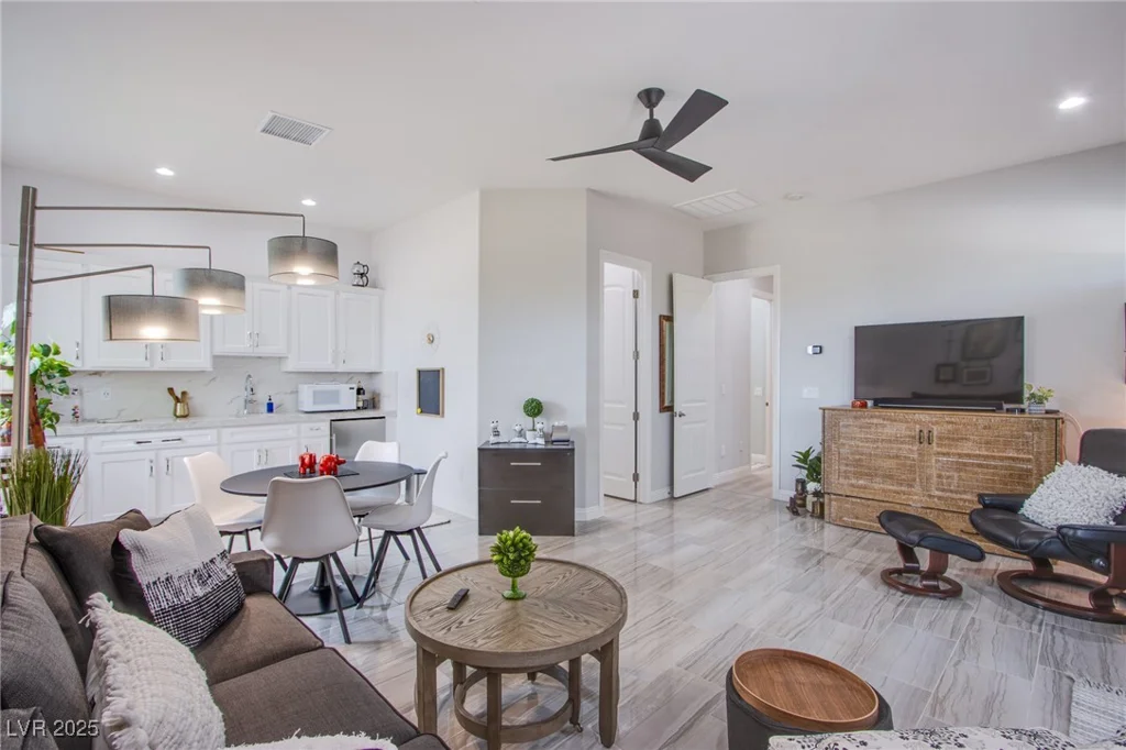 6060 Conquistador, Las Vegas, NV 89149