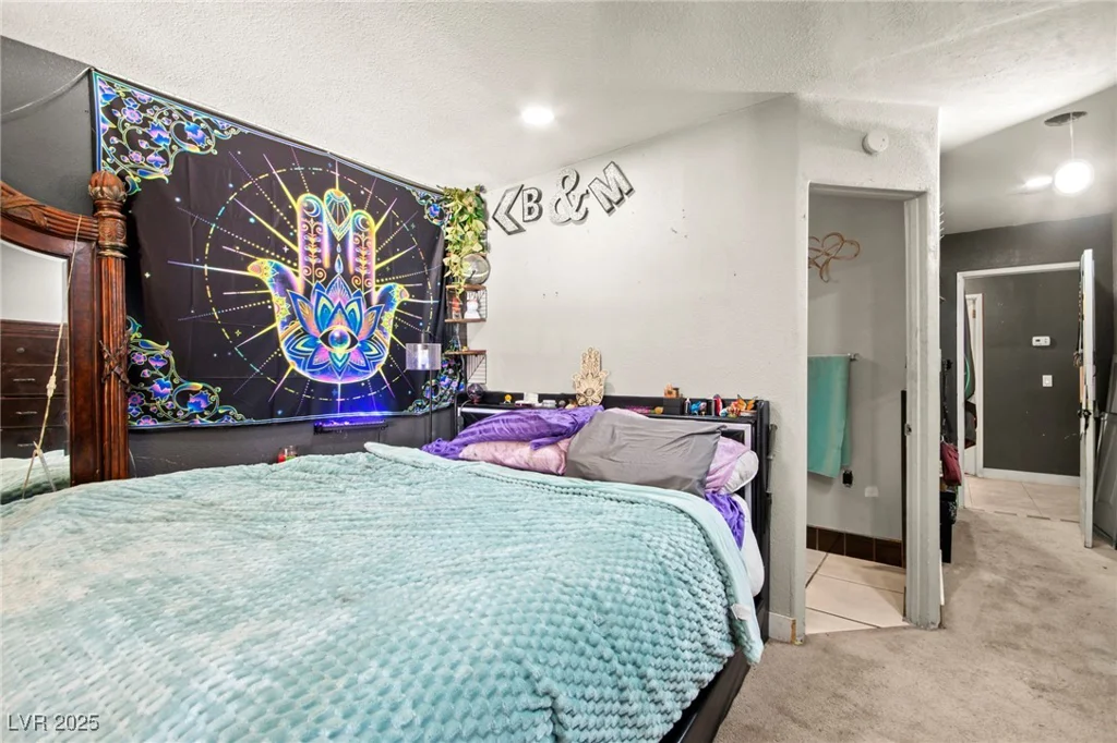 251 Las Palmaritas, Las Vegas, NV 89110