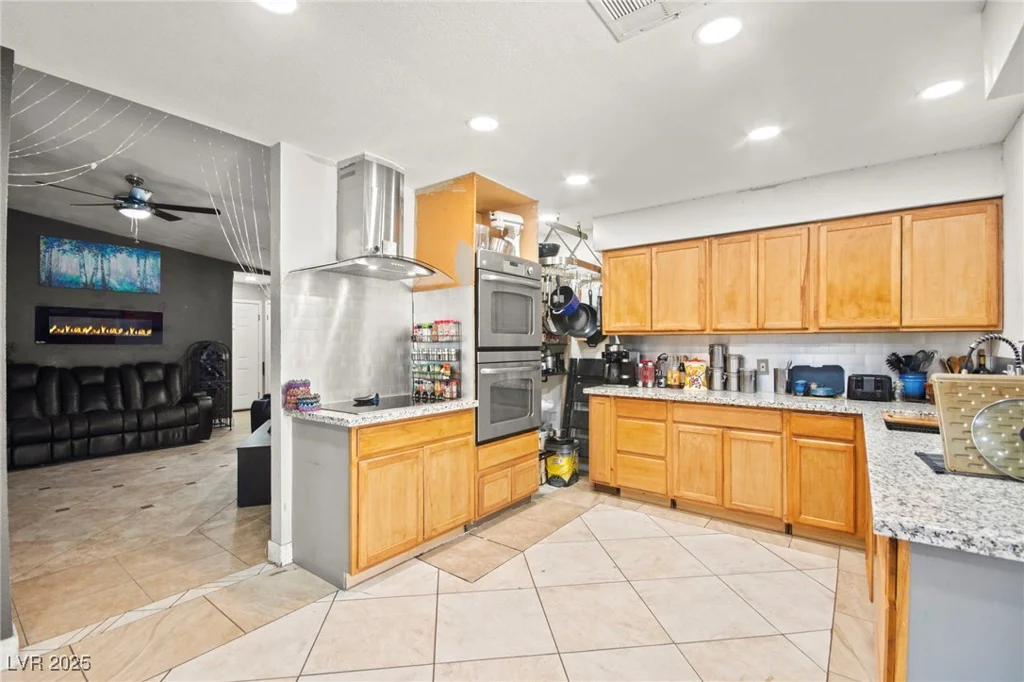 251 Las Palmaritas, Las Vegas, NV 89110