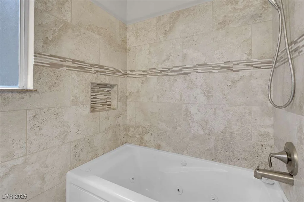 1622 Lorna, Henderson, NV 89011