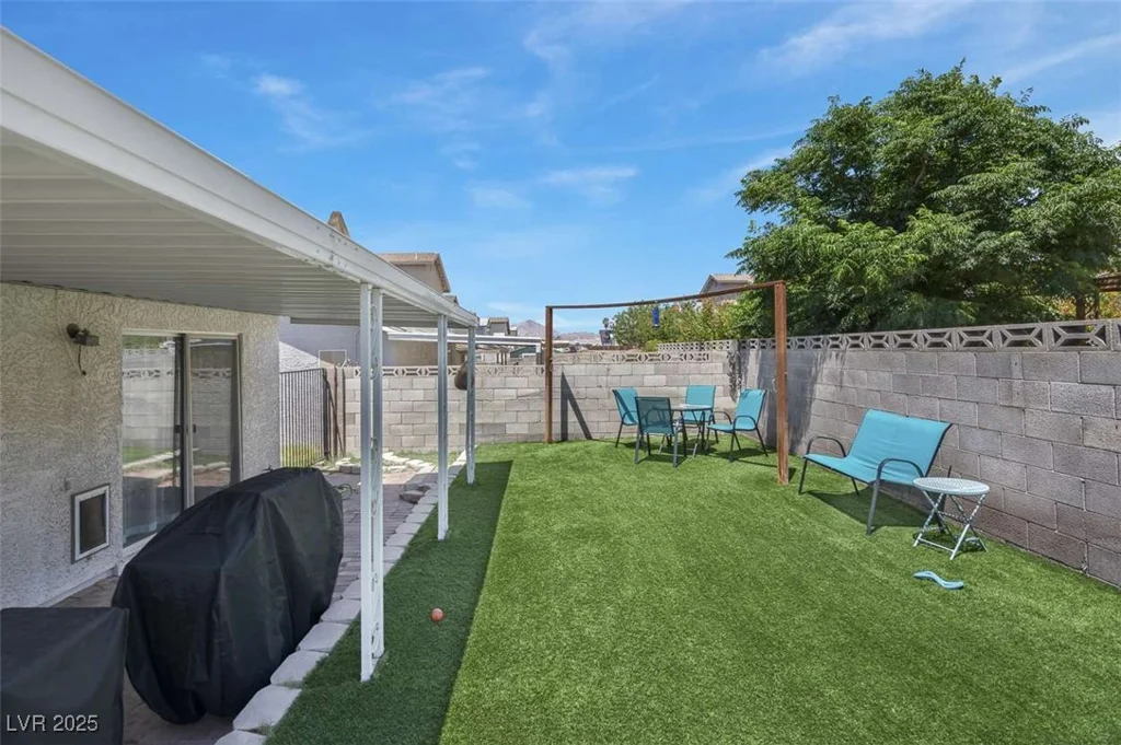 1622 Lorna, Henderson, NV 89011