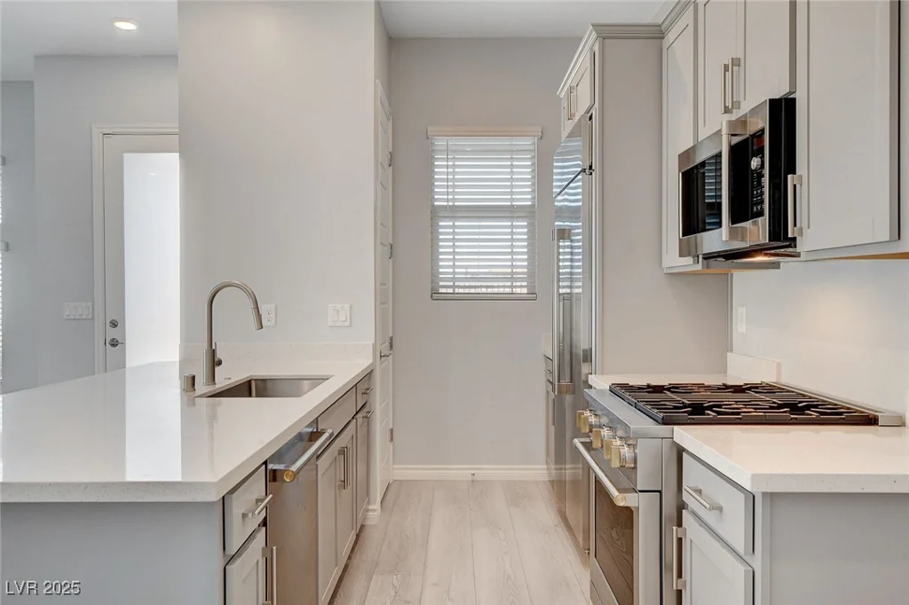 924 Allister Fields, Las Vegas, NV 89138