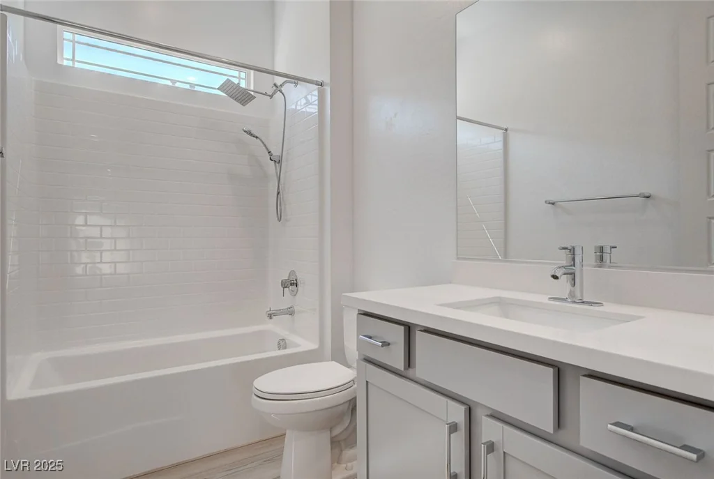 924 Allister Fields, Las Vegas, NV 89138