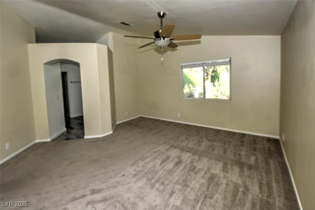 7429 Fencerow, Las Vegas, NV 89131