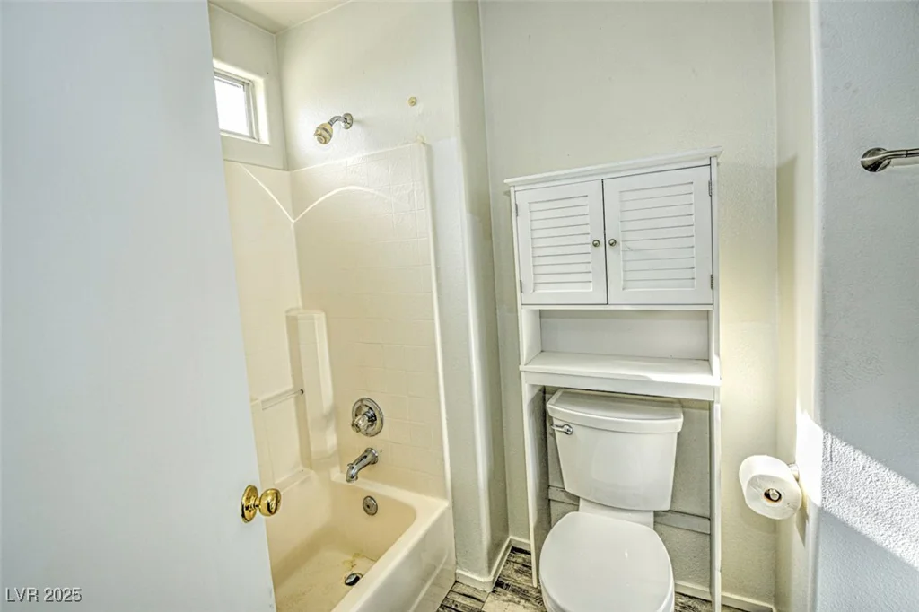 7429 Fencerow, Las Vegas, NV 89131
