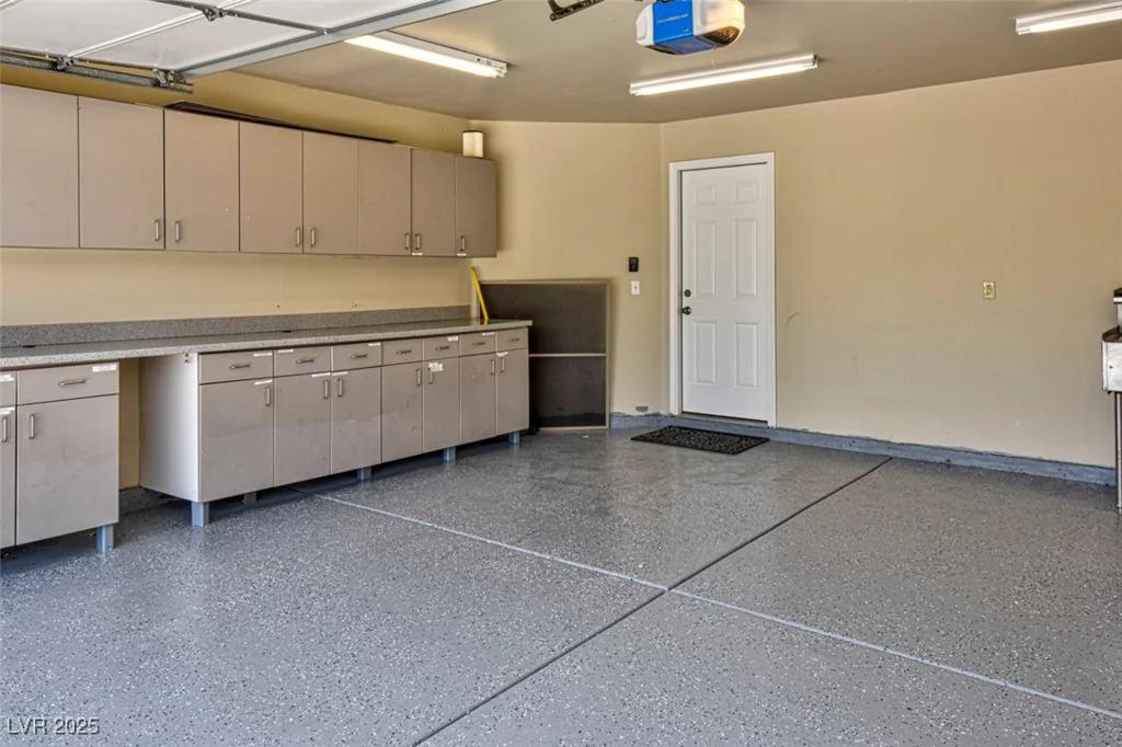 7429 Fencerow, Las Vegas, NV 89131