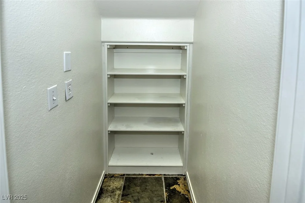 7429 Fencerow, Las Vegas, NV 89131