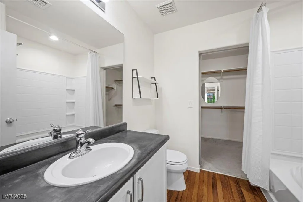 6729 Churnet Valley, Las Vegas, NV 89139