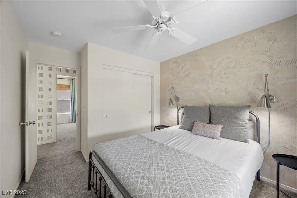 6729 Churnet Valley, Las Vegas, NV 89139