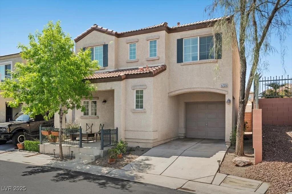 6729 Churnet Valley, Las Vegas, NV 89139
