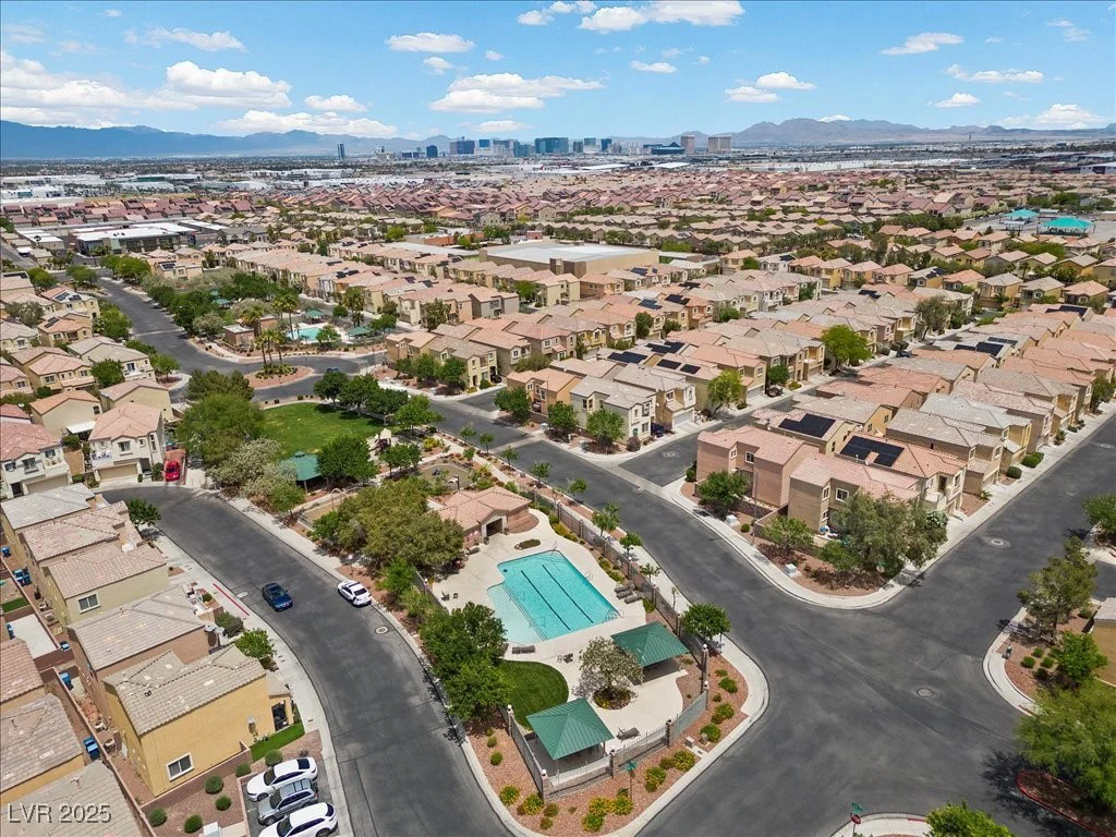 6729 Churnet Valley, Las Vegas, NV 89139