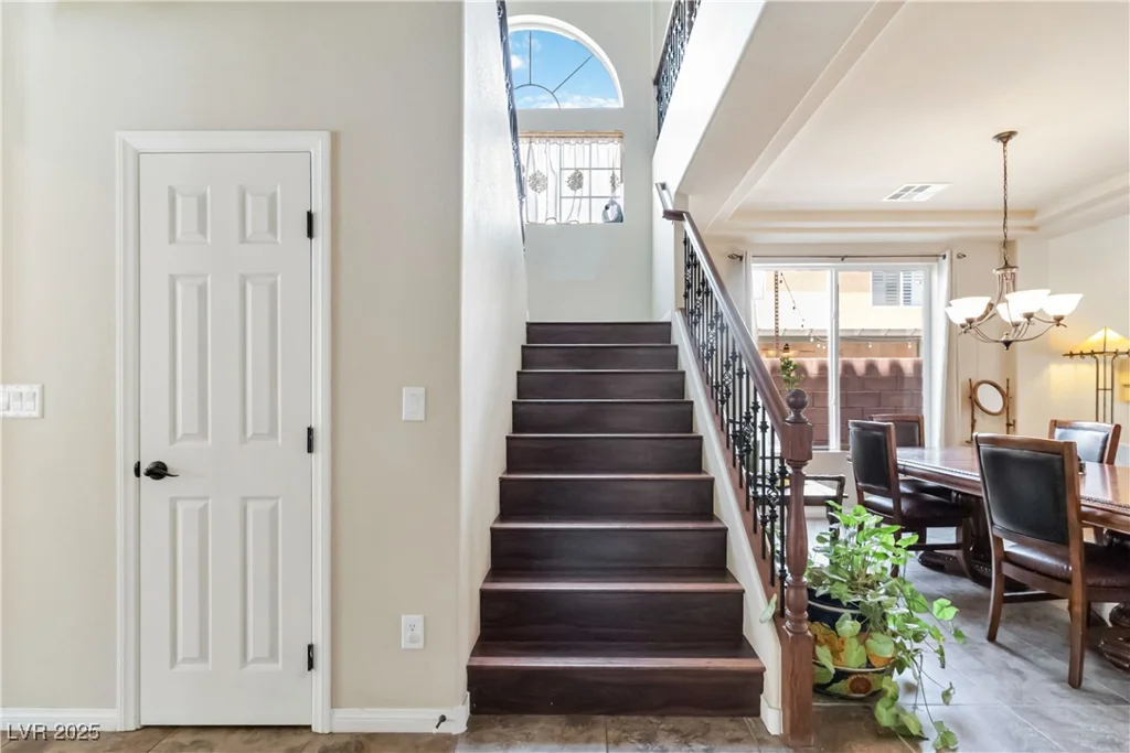 8275 Old Creek Ranch, Las Vegas, NV 89139