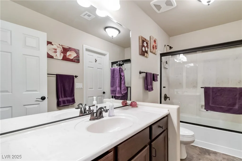 8275 Old Creek Ranch, Las Vegas, NV 89139