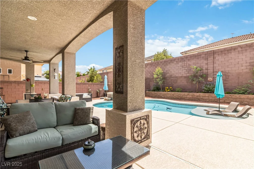 8275 Old Creek Ranch, Las Vegas, NV 89139