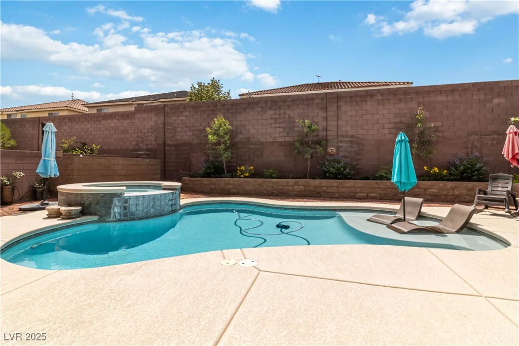 8275 Old Creek Ranch, Las Vegas, NV 89139