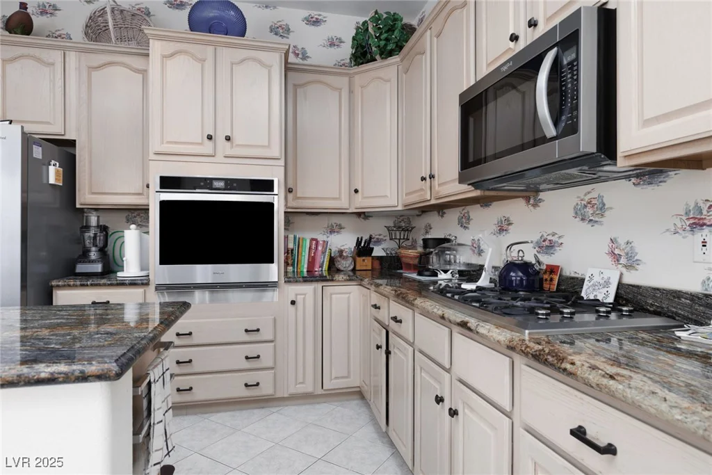 3522 Shonna, North Las Vegas, NV 89032