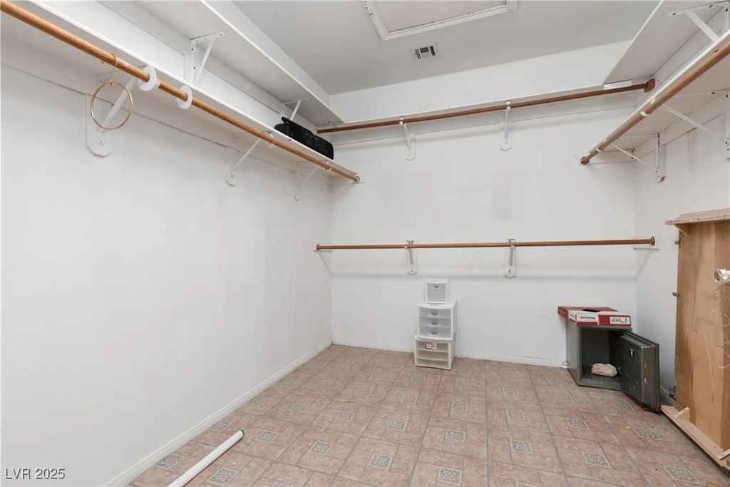 3522 Shonna, North Las Vegas, NV 89032
