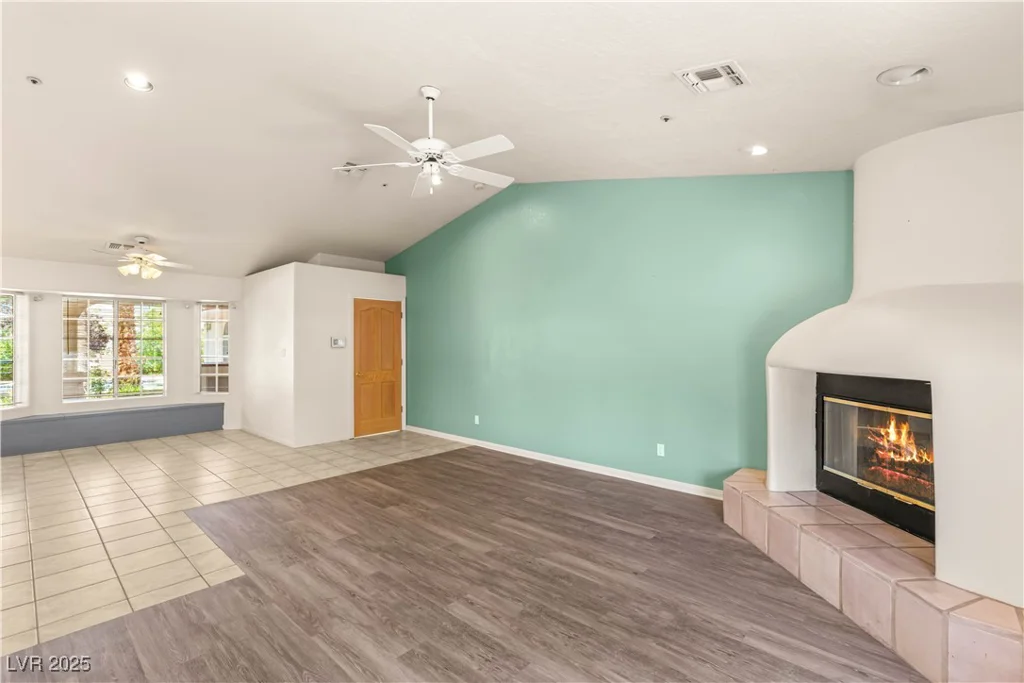 7110 La Cienega, Las Vegas, NV 89119